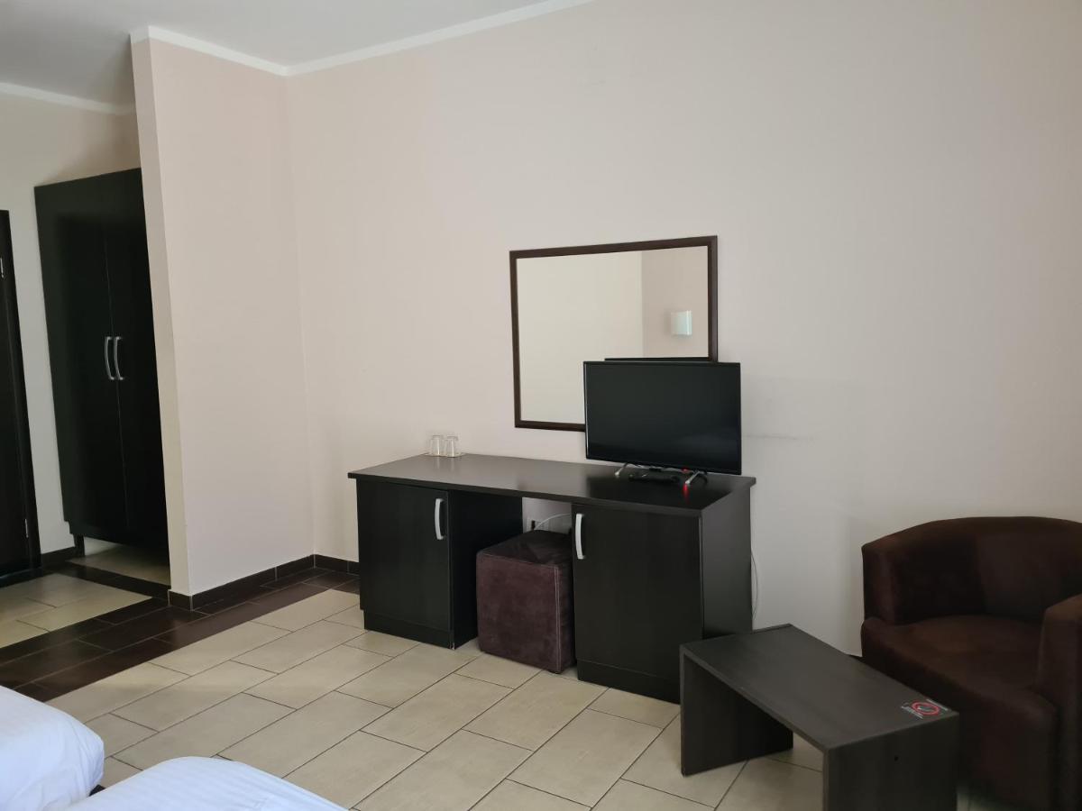 Vila Dincic Doo Veliko Gradiste Bagian luar foto