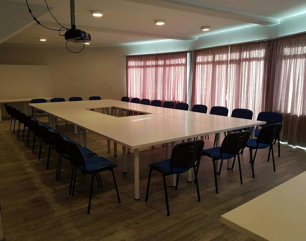 Vila Dincic Doo Veliko Gradiste Bagian luar foto