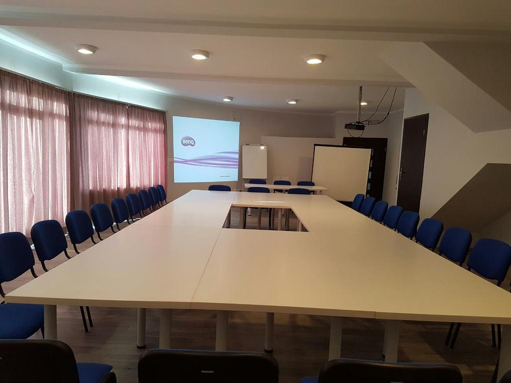 Vila Dincic Doo Veliko Gradiste Bagian luar foto