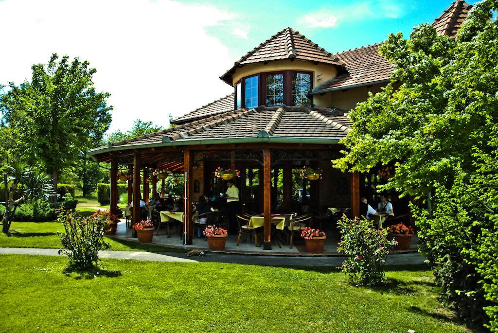 Vila Dincic Doo Veliko Gradiste Bagian luar foto